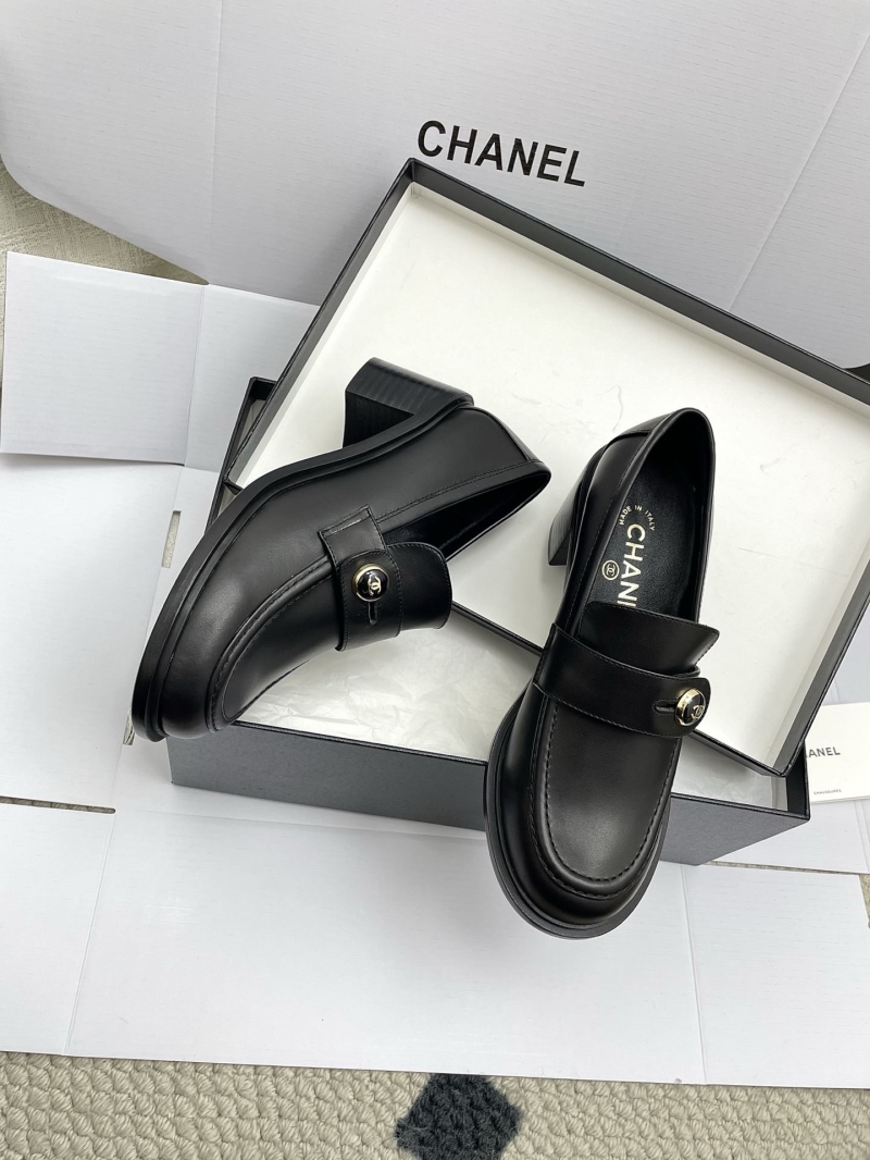Ch**el loafers